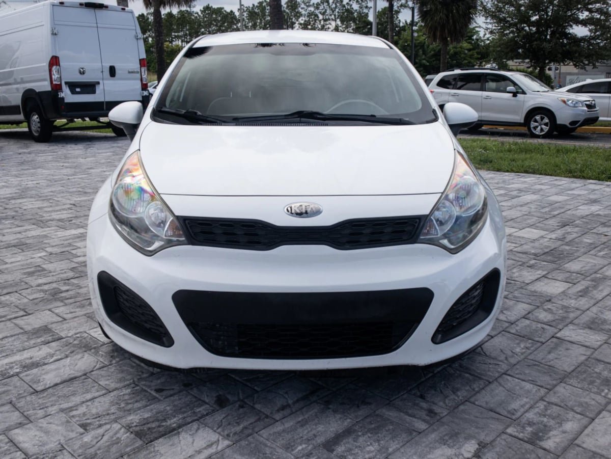 Used 2014 Kia Rio LX w/ Power Package FWD image 2