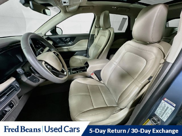 Certified 2023 Lincoln Corsair AWD w/ Equipment Group 101A image 28