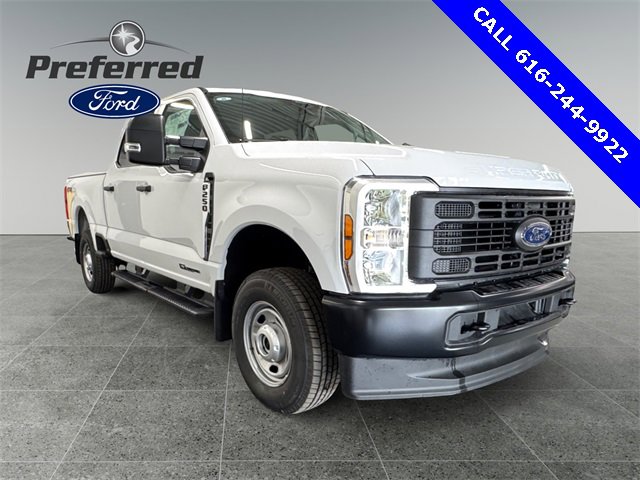 New 2025 Ford F250 XL w/ Camper Package image 3