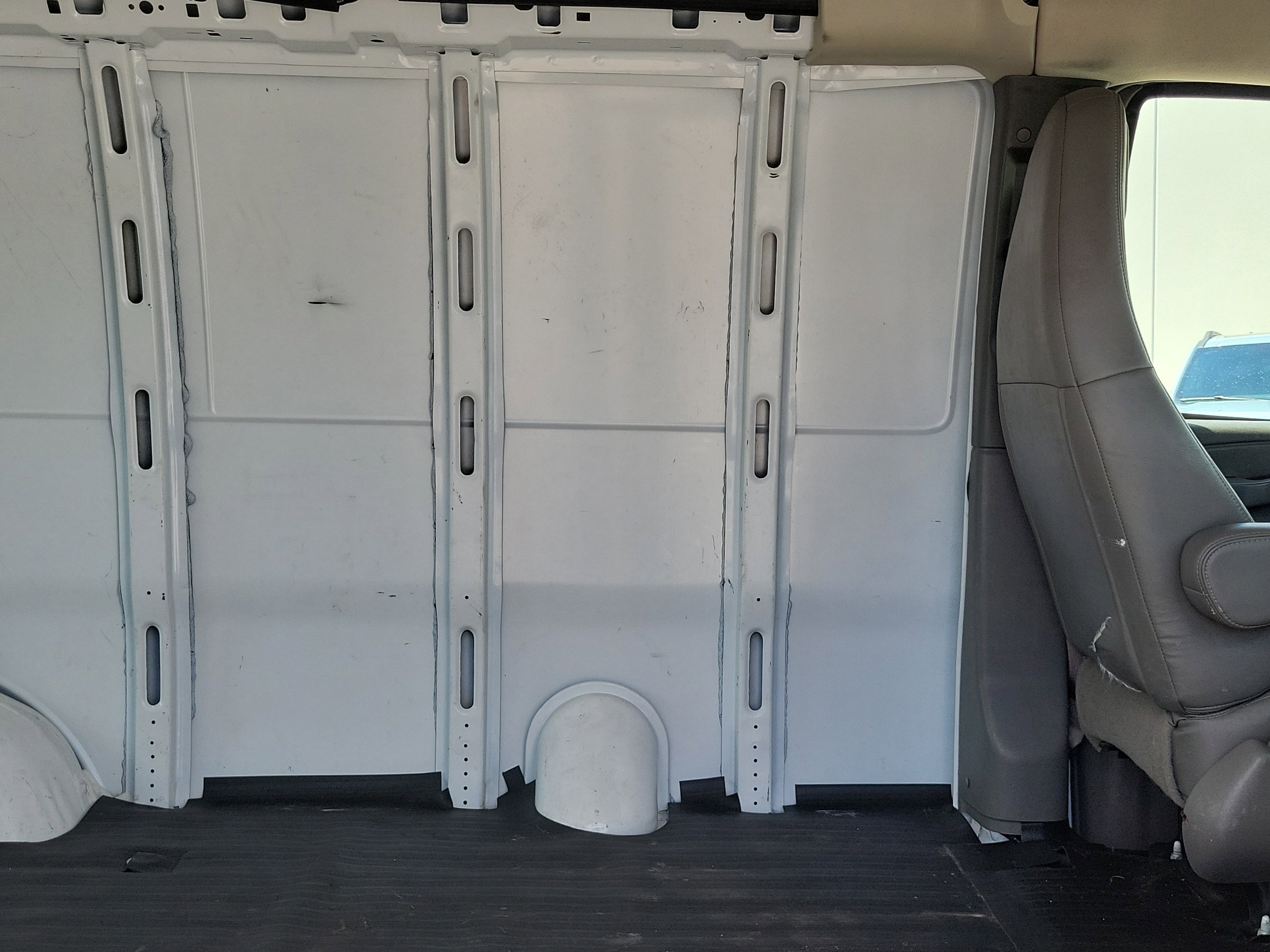 Used 2021 Chevrolet Express 2500 w/ Driver Convenience Package RWD image 12