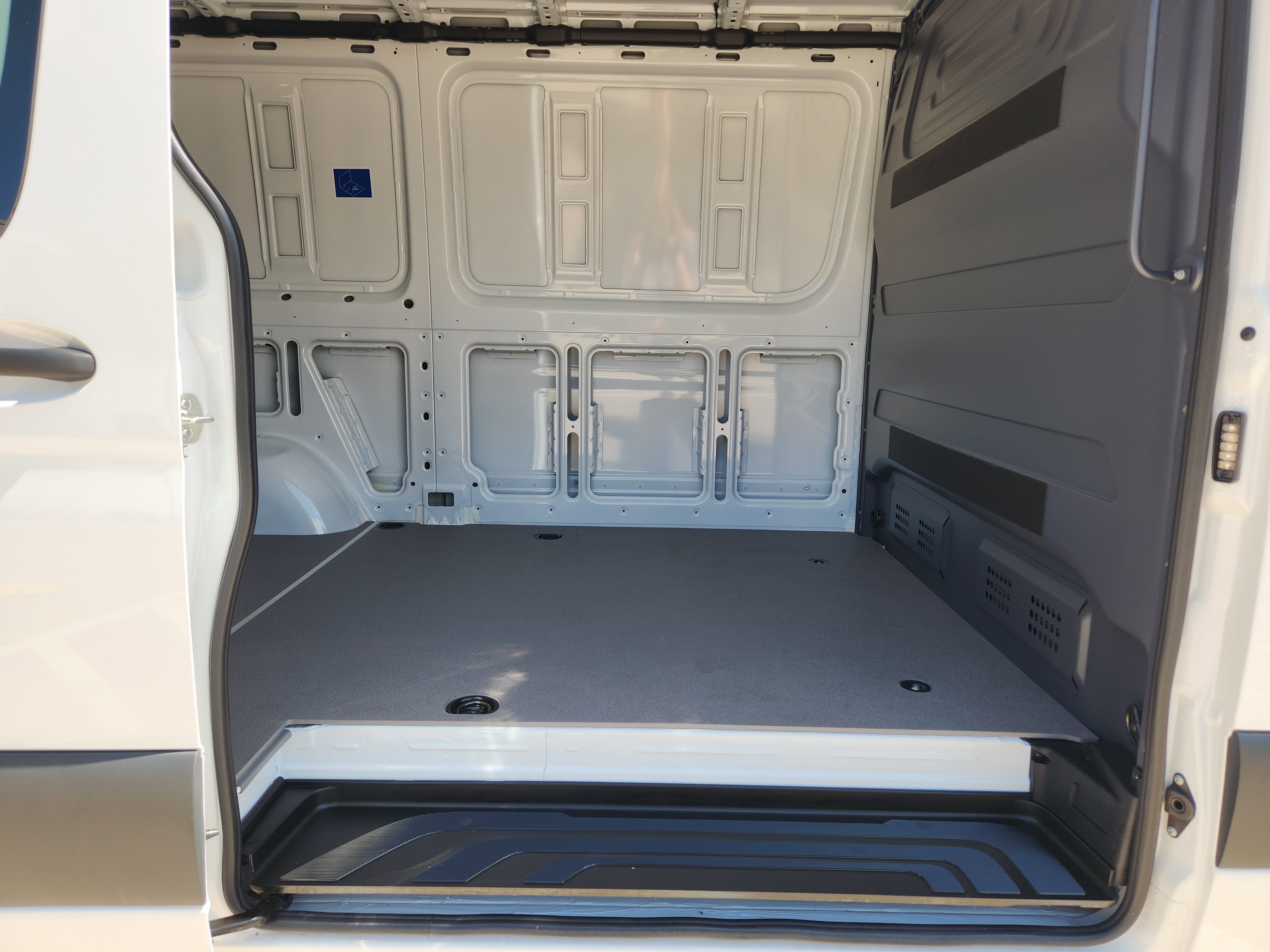 Certified 2025 Mercedes-Benz Sprinter 2500 image 22