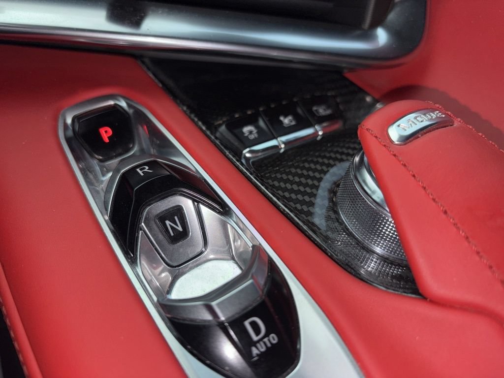Used 2021 Chevrolet Corvette Stingray Premium Cpe w/ Z51 Performance Package RWD image 18