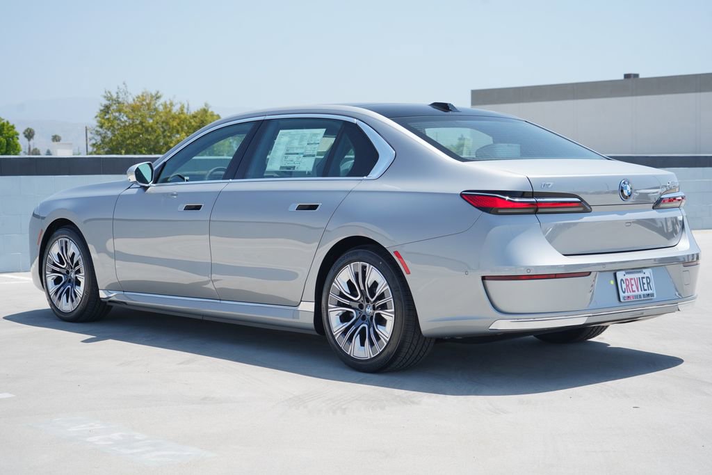 New 2026 BMW i7 xDrive60 AWD/4WD image 7