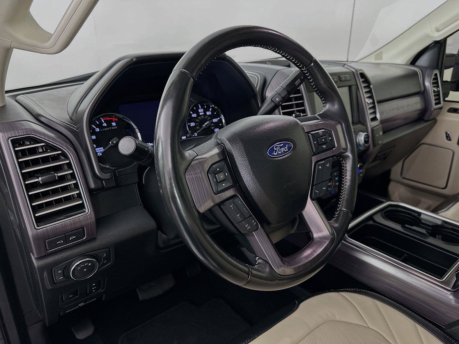 Used 2020 Ford F350 Limited AWD/4WD image 25