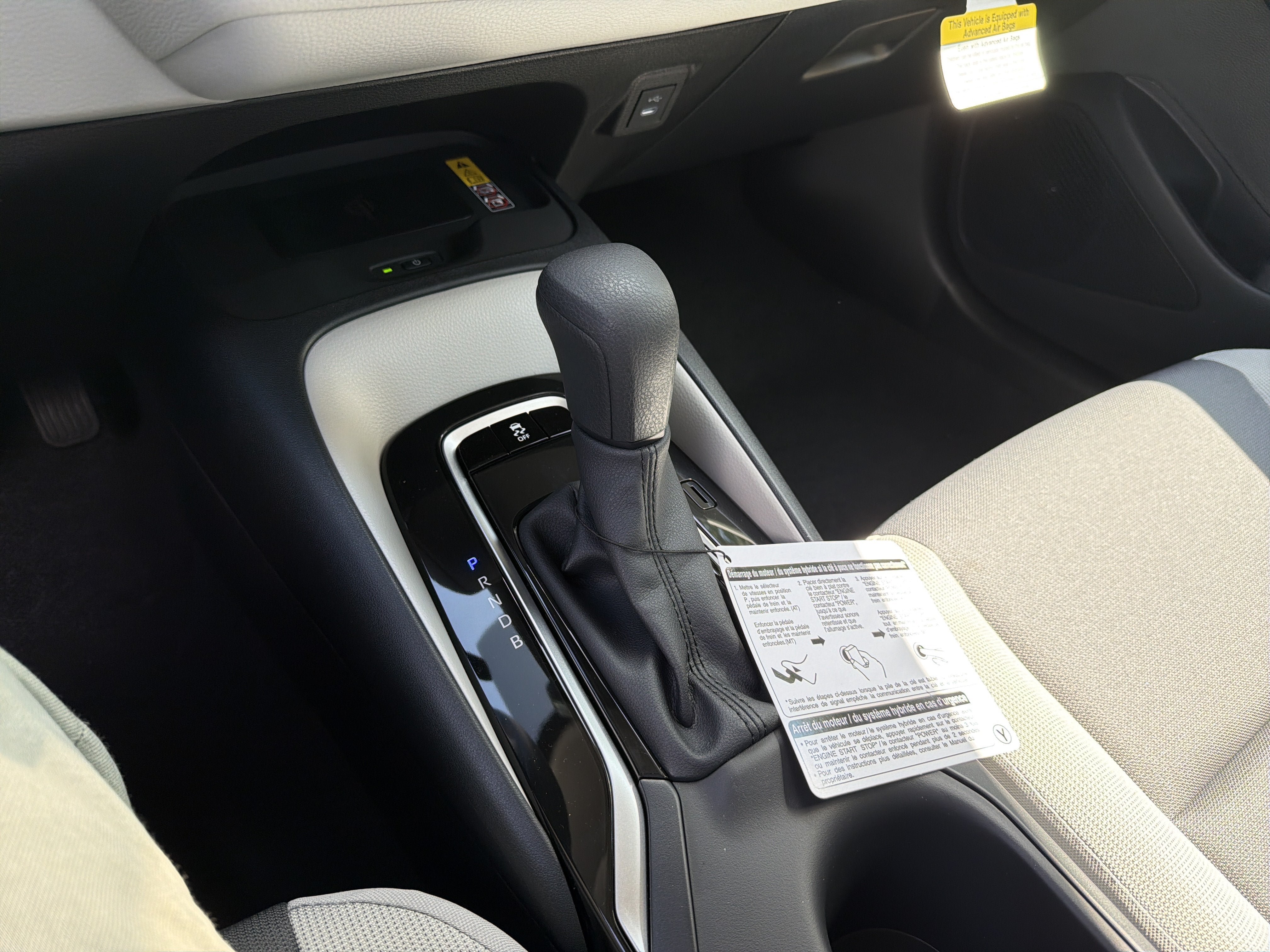 New 2026 Toyota Corolla LE w/ LE Premium Package FWD image 19