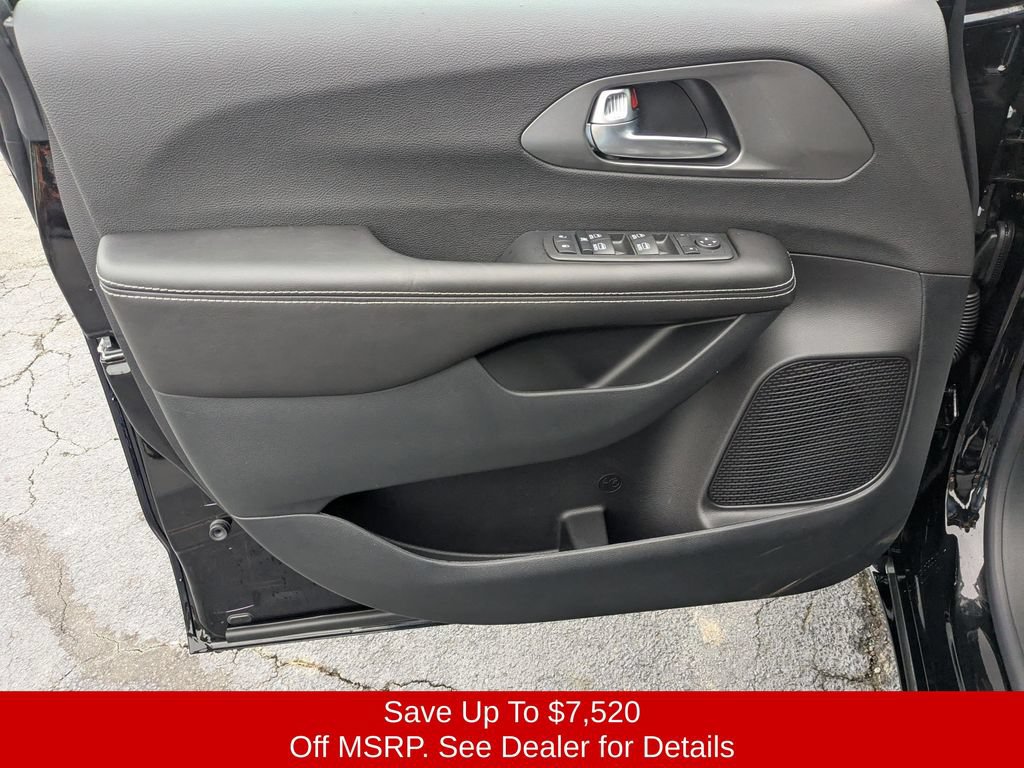 New 2026 Chrysler Voyager LX FWD image 9
