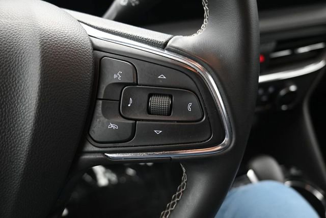 Used 2025 Buick Encore GX Preferred AWD/4WD image 18