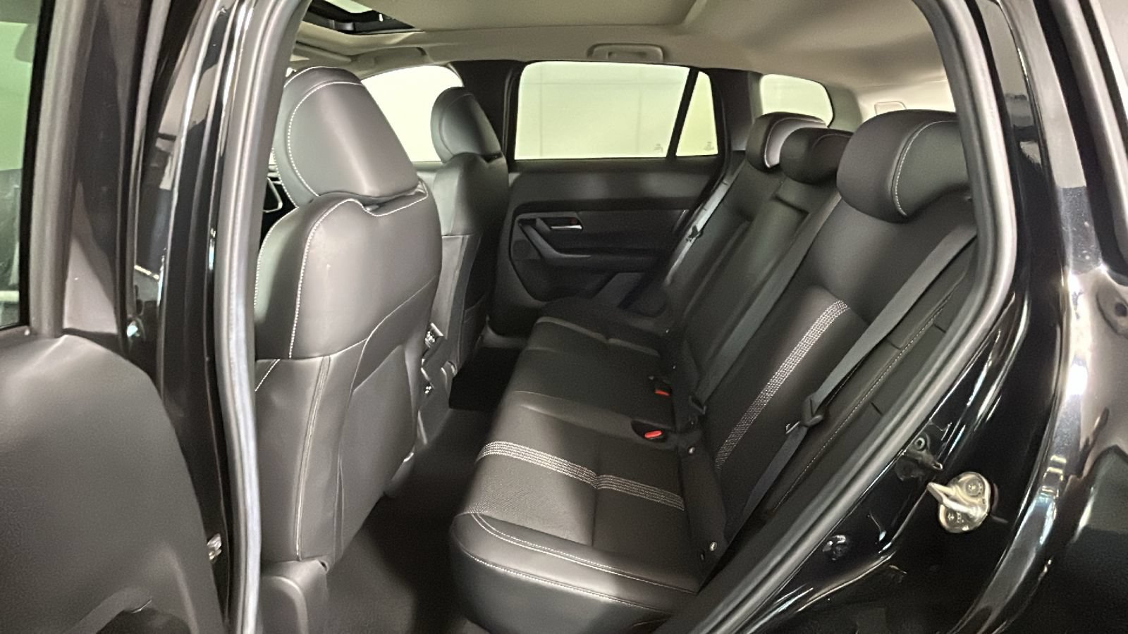 Used 2024 MAZDA CX-50 AWD 2.5 S w/ Cargo Package image 31