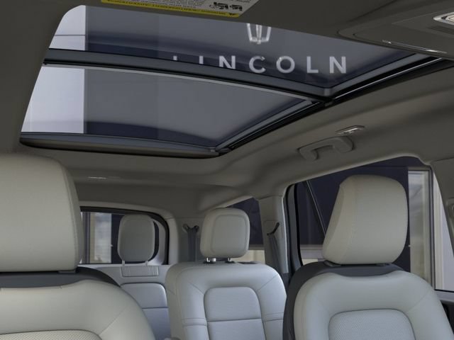 New 2026 Lincoln Aviator 2WD image 22
