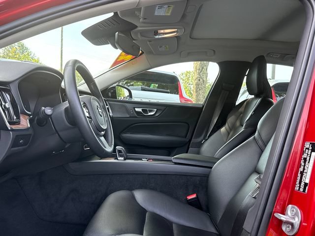 Certified 2023 Volvo S60 B5 Plus w/ Climate Package AWD/4WD image 10