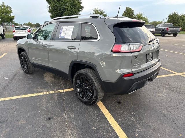 Used 2021 Jeep Cherokee Latitude Lux w/ Trailer Tow Group AWD/4WD image 13