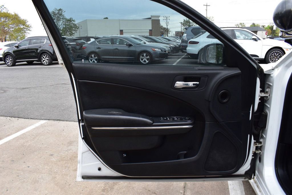 Used 2012 Dodge Charger Police RWD image 38