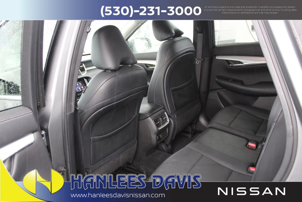 Used 2019 INFINITI QX50 Luxe w/ Navigation Package AWD/4WD image 15