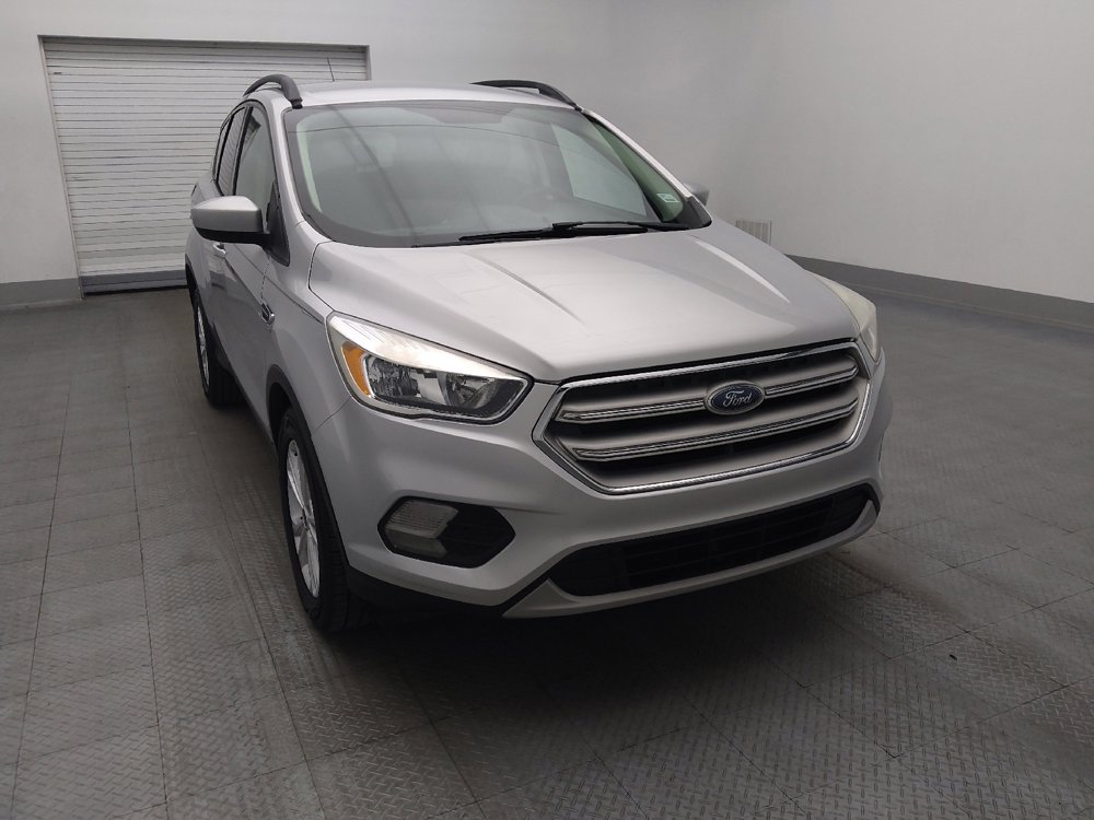 Used 2018 Ford Escape SE w/ SE Sync 3 Package image 14