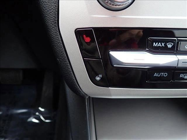 Used 2022 Ford Explorer XLT w/ Equipment Group 202A AWD/4WD image 21