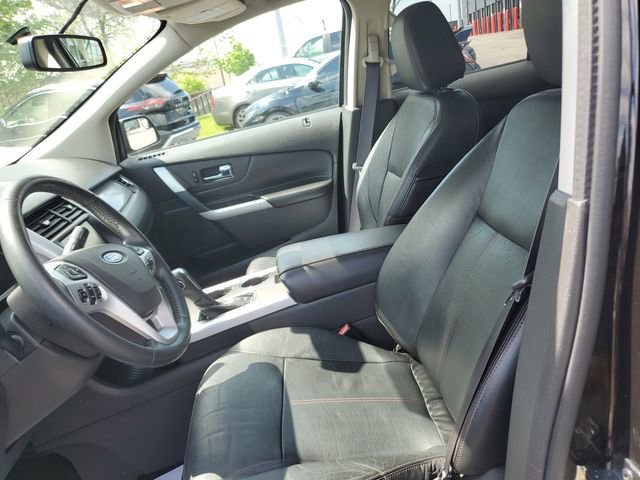 Used 2014 Ford Edge SEL w/ Equipment Group 205A AWD/4WD image 17