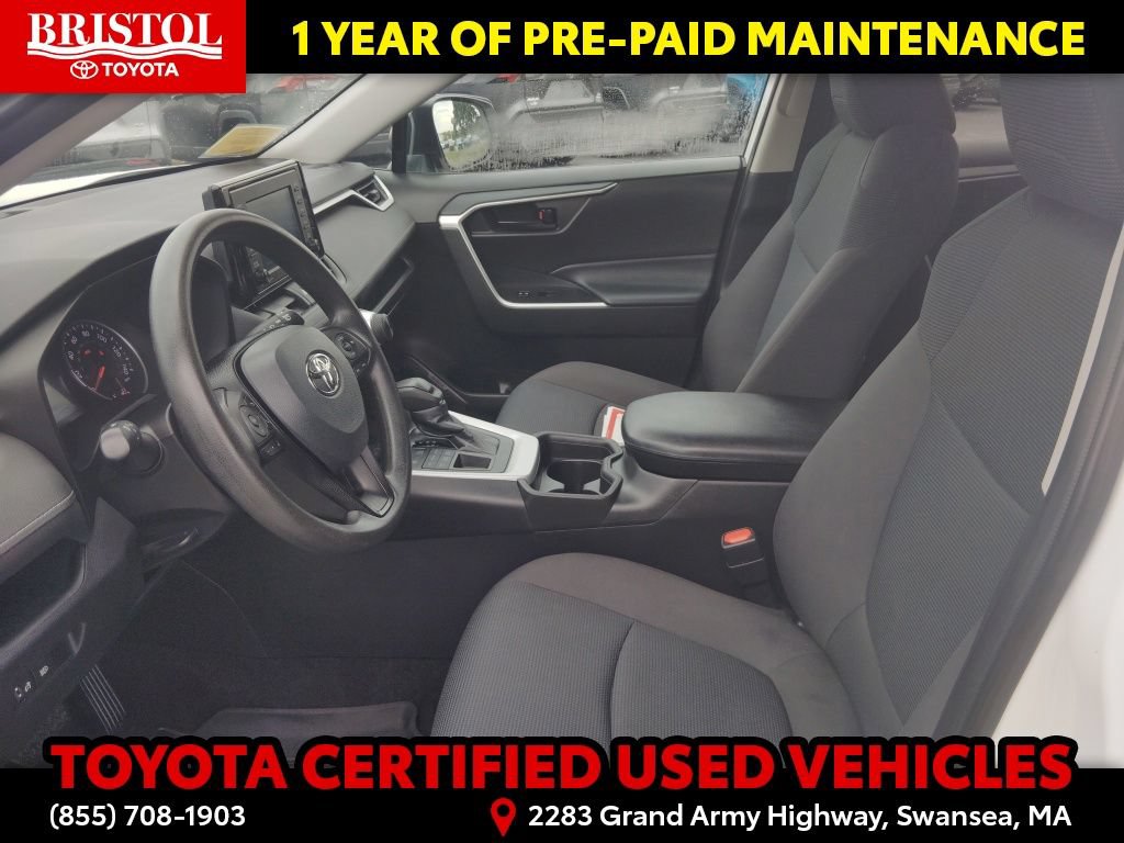 Certified 2021 Toyota RAV4 LE AWD/4WD image 14