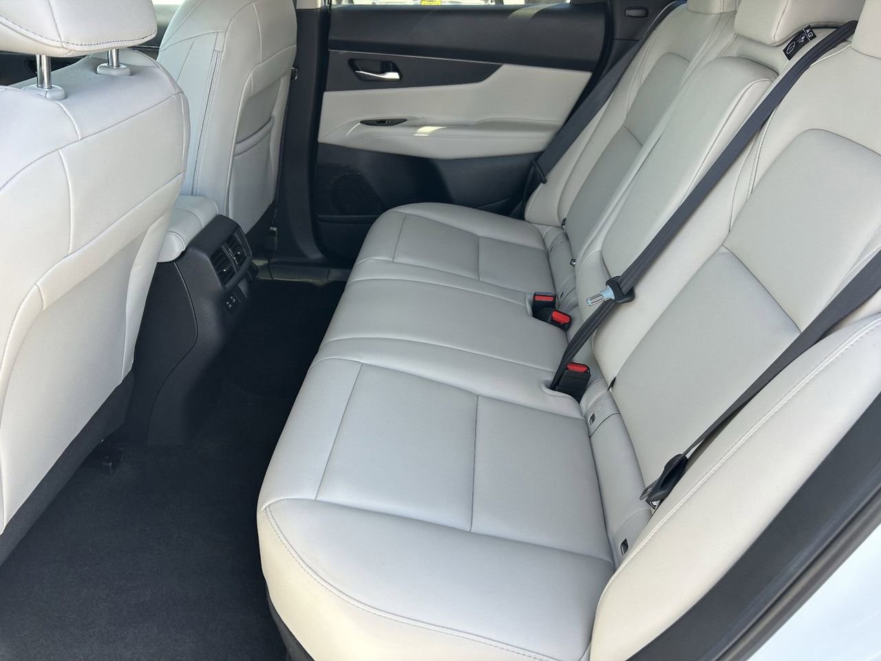 Certified 2025 Nissan Murano SV w/ Cargo Package image 15