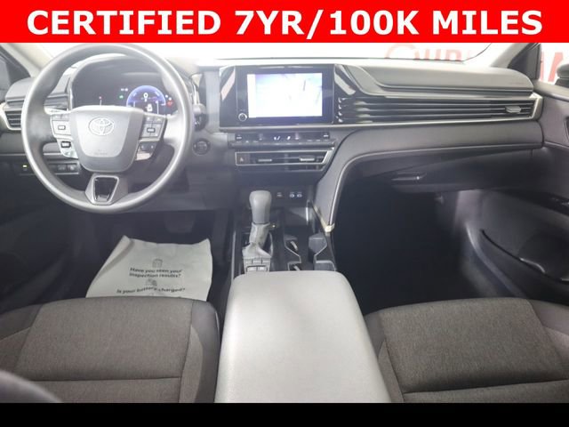 Used 2025 Toyota Camry LE FWD image 19