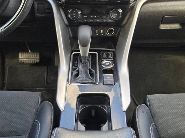 Used 2024 Mitsubishi Eclipse Cross SE AWD/4WD image 17