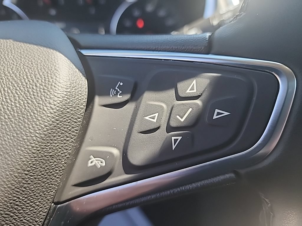 Used 2024 Chevrolet Equinox LT AWD/4WD image 15