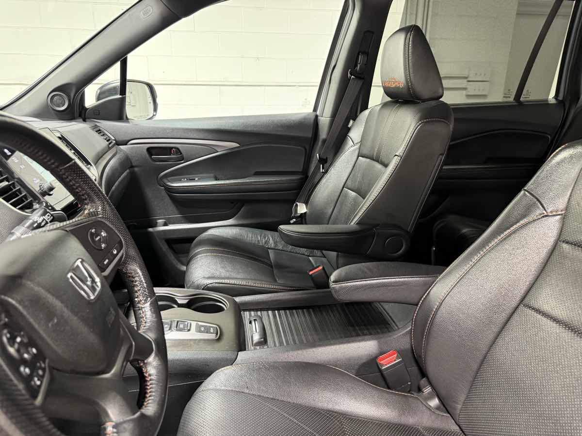 Used 2022 Honda Passport TrailSport image 14