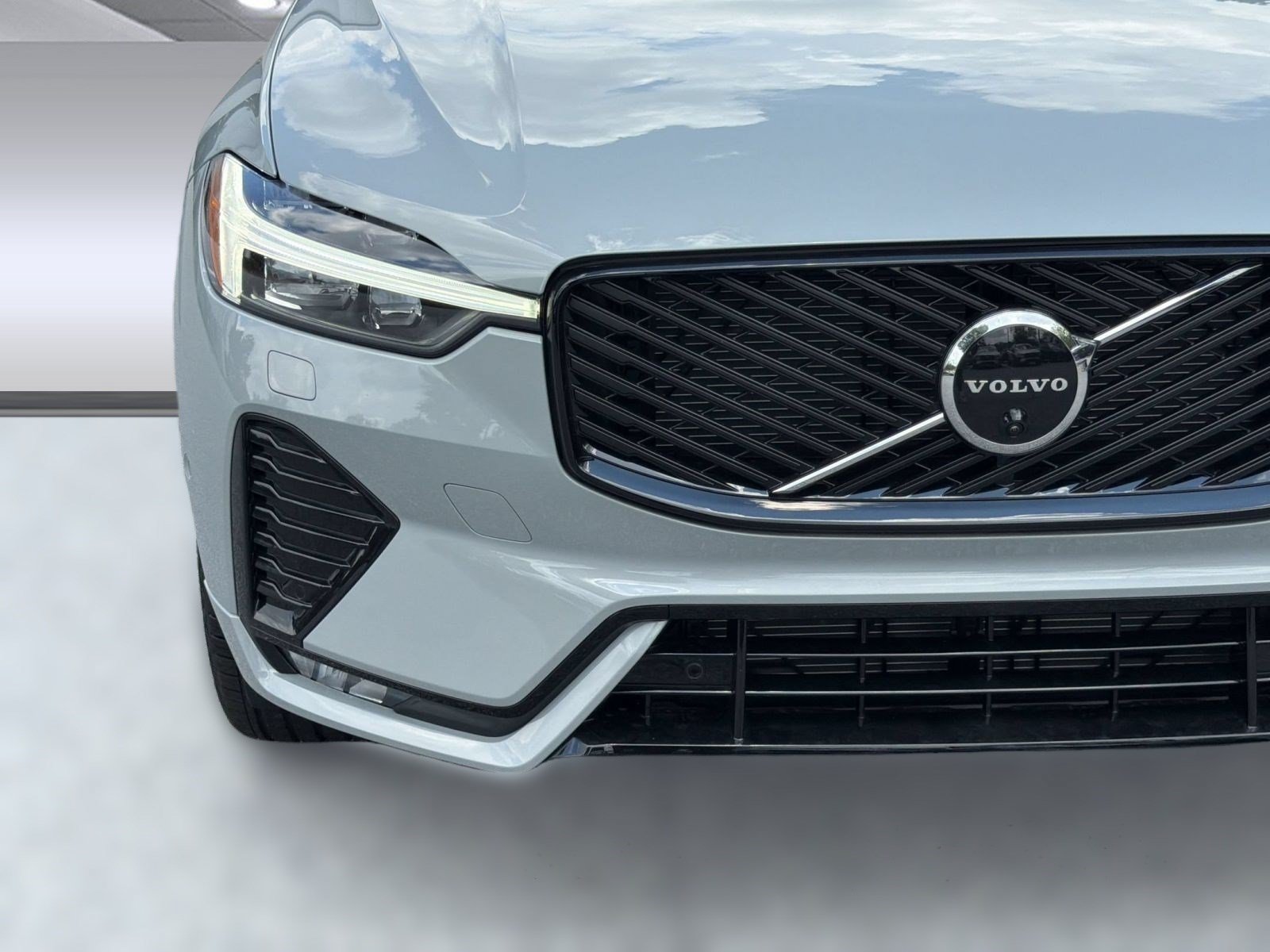 New 2026 Volvo XC60 B5 Ultra w/ Climate Package AWD/4WD image 29