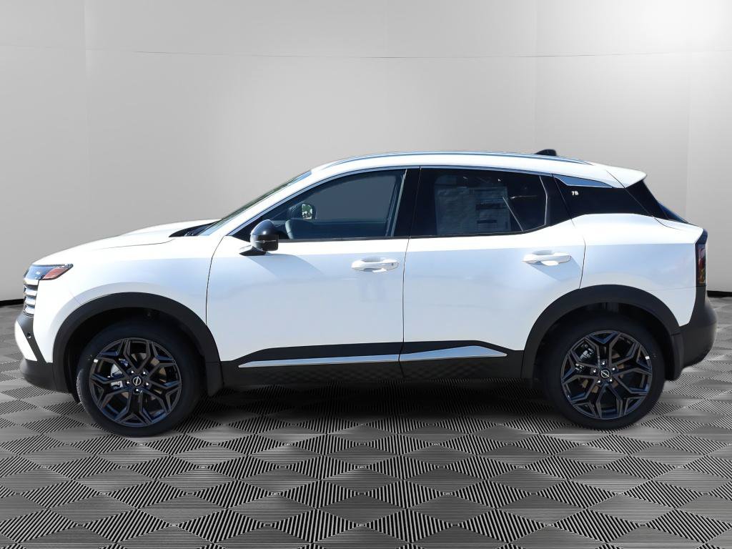 New 2026 Nissan Kicks SR w/ SR Premium Package AWD/4WD image 2