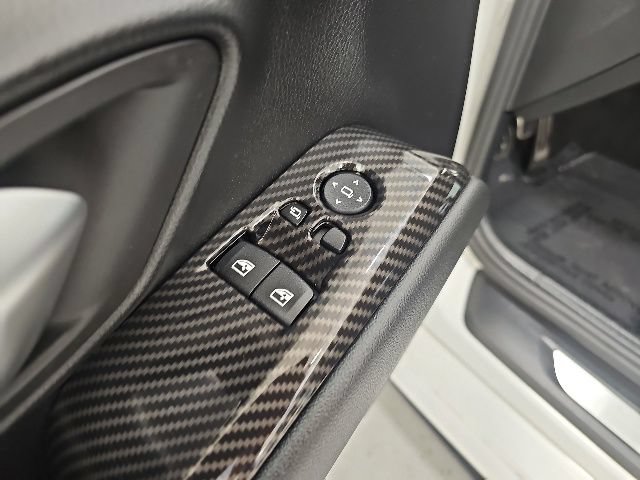 Used 2024 Toyota Supra RWD image 13