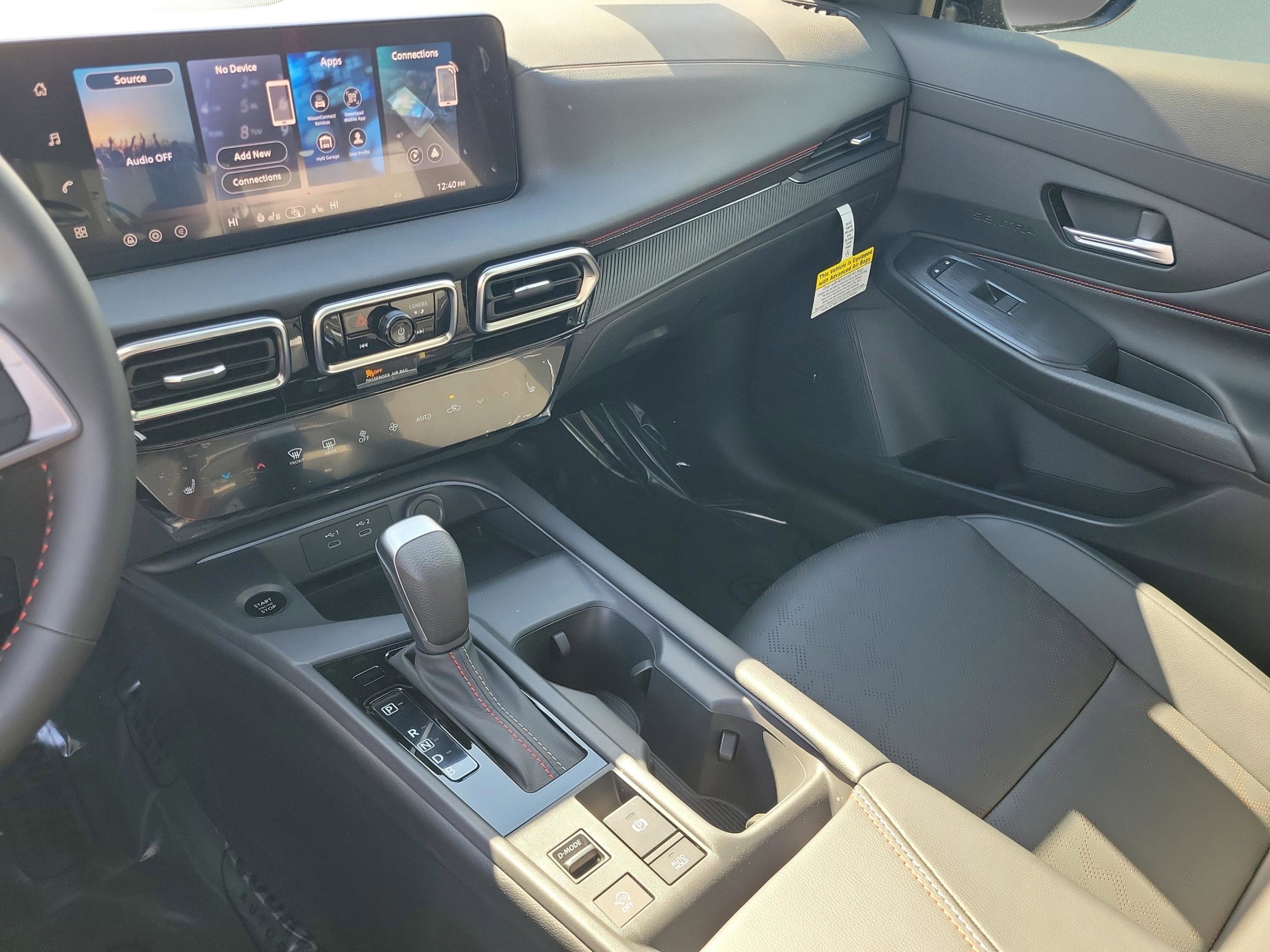 New 2026 Nissan Sentra SR w/ SR Premium Package image 29