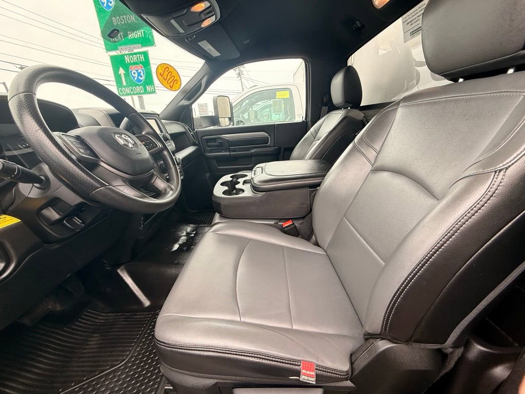 Used 2022 RAM 4500 Tradesman image 16