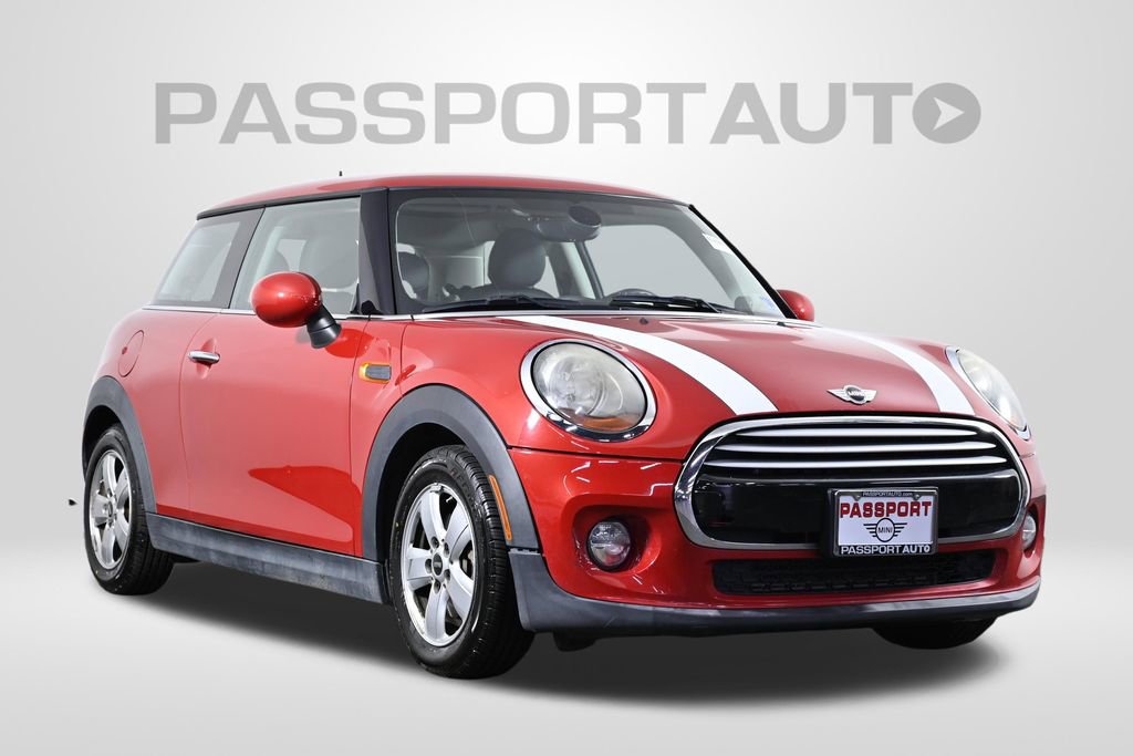 Used 2015 MINI Cooper 2-Door Hardtop FWD image 3
