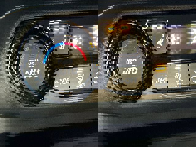 New 2026 Nissan Kicks SV image 18