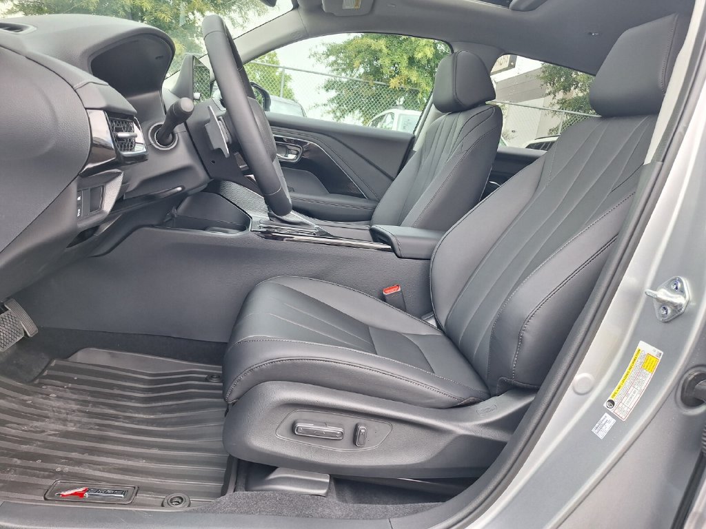 New 2026 Acura ADX FWD image 9