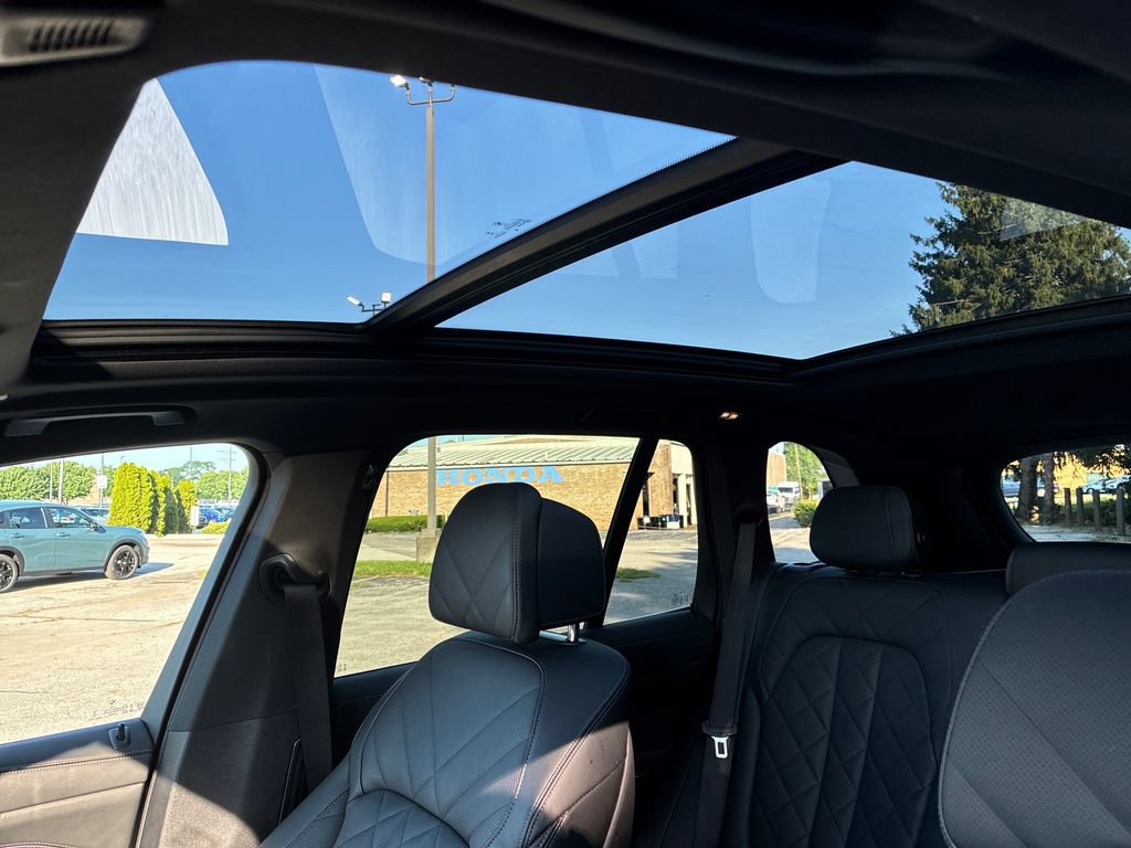 Used 2025 BMW X5 xDrive40i AWD/4WD image 17