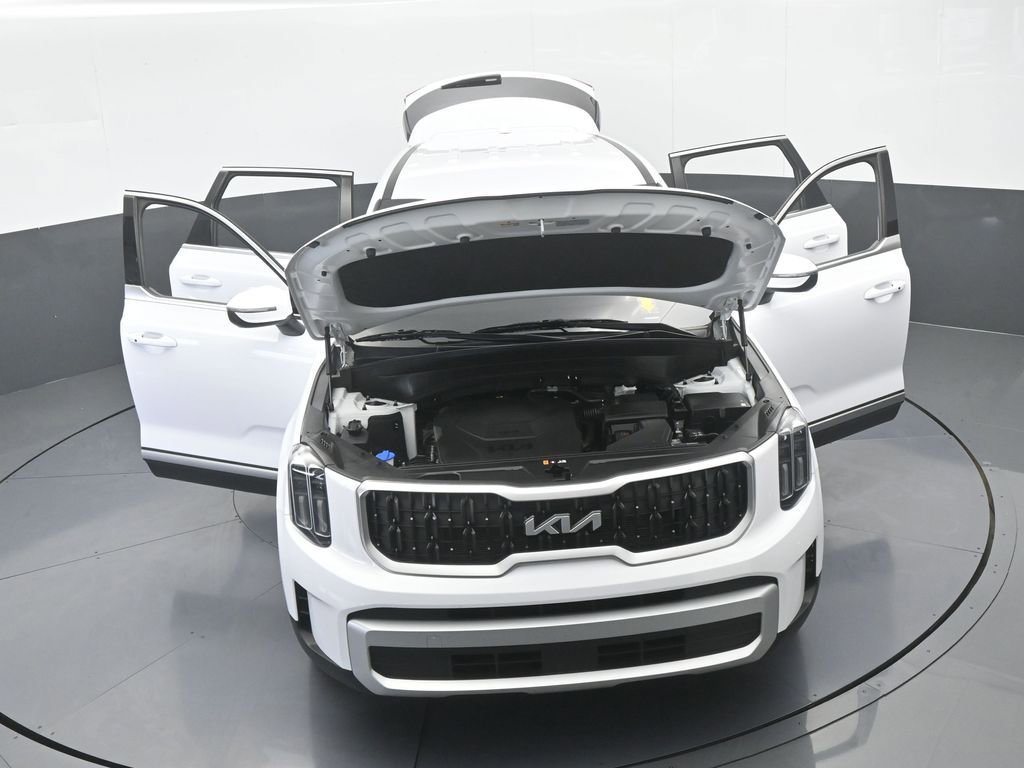 Used 2025 Kia Telluride LX FWD image 74