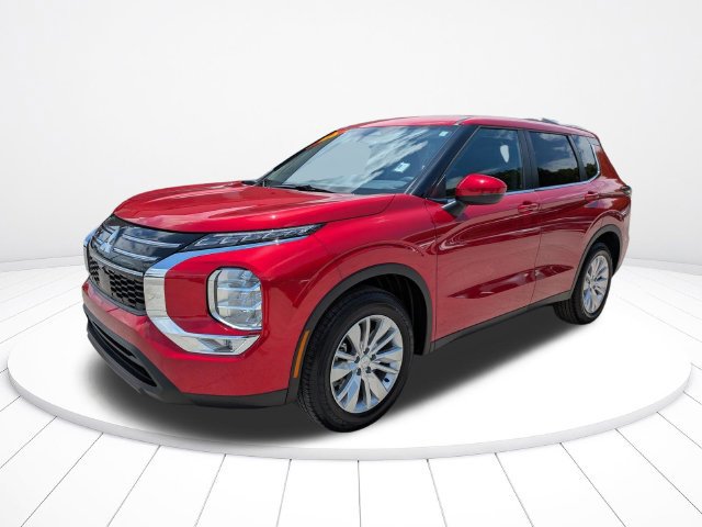Used 2026 Mitsubishi Outlander ES FWD image 8