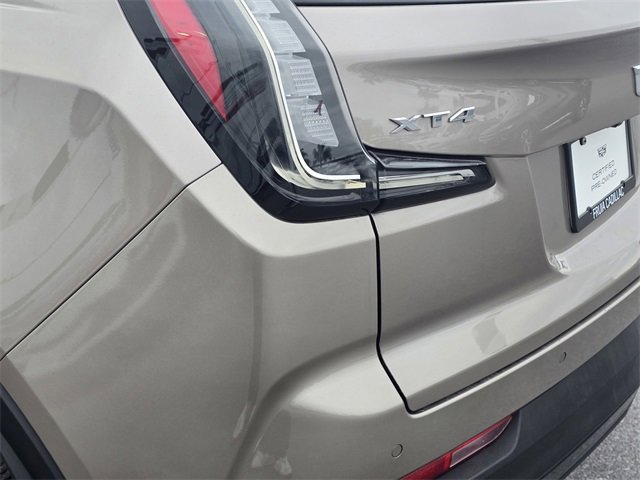 Used 2023 Cadillac XT4 Sport image 11