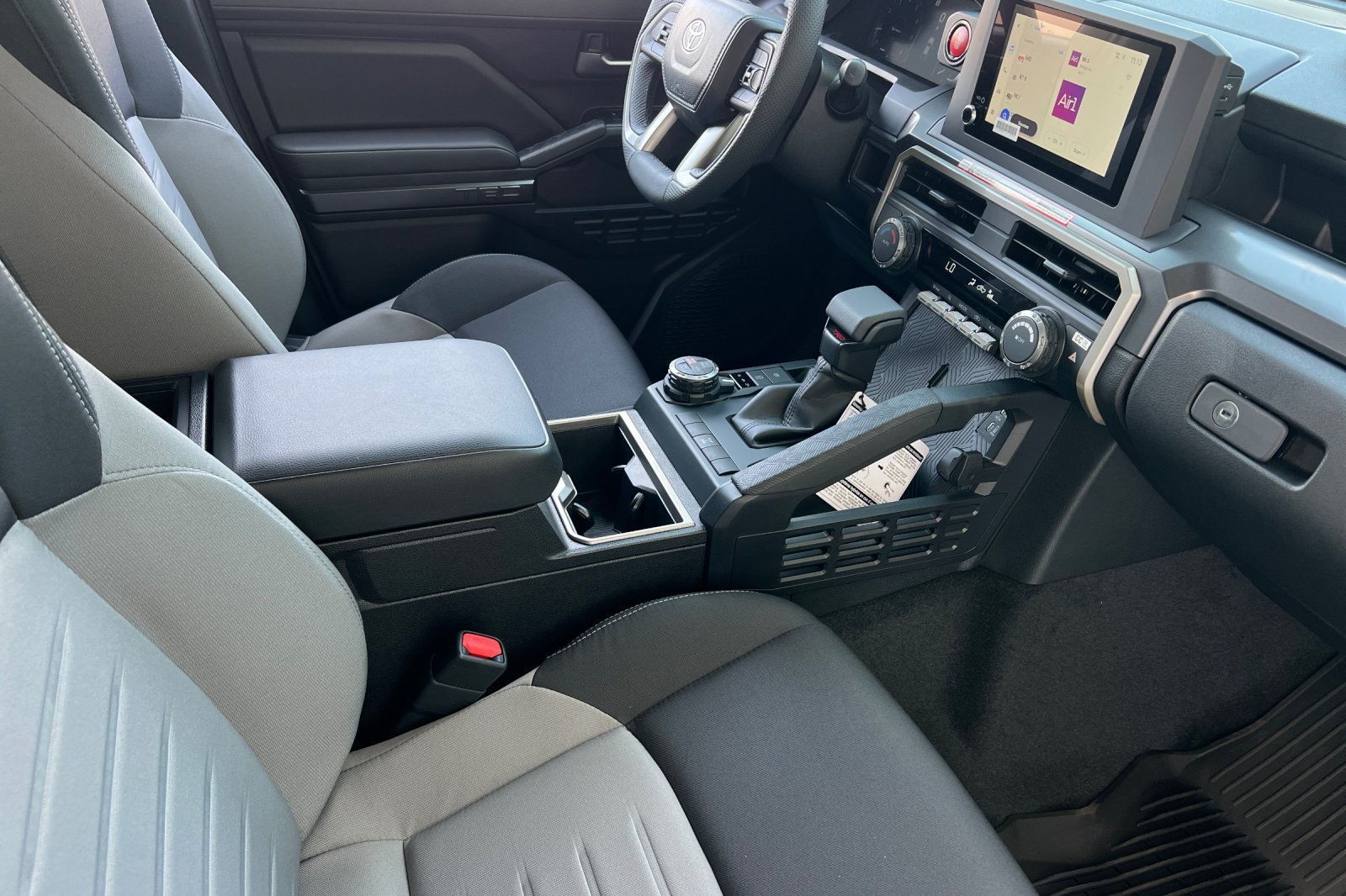 Certified 2026 Toyota Tacoma TRD Off-Road AWD/4WD image 15