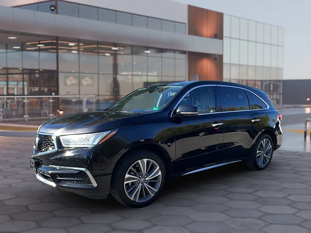 Used 2018 Acura MDX FWD w/ Technology Package