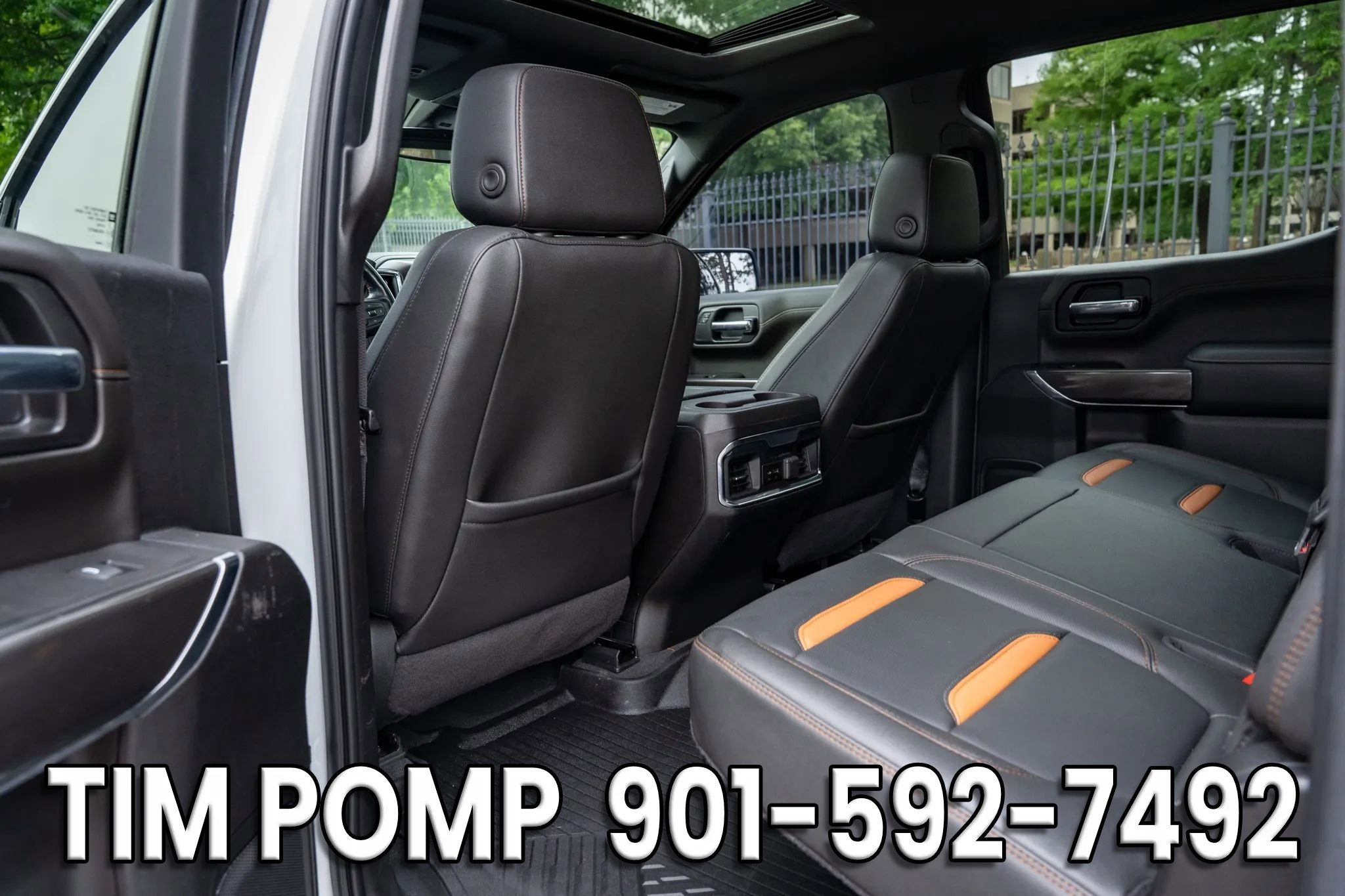 Used 2022 GMC Sierra 1500 AT4 w/ AT4 Premium Package AWD/4WD image 13