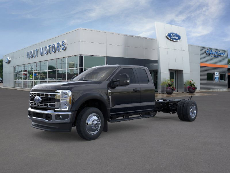 New 2026 Ford F450 XL w/ XL Chrome Package image 2