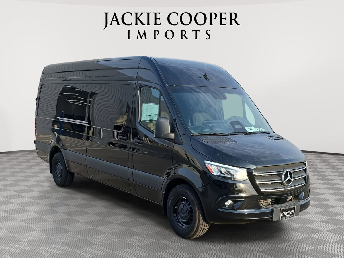 New 2025 Mercedes-Benz Sprinter 2500 video 3