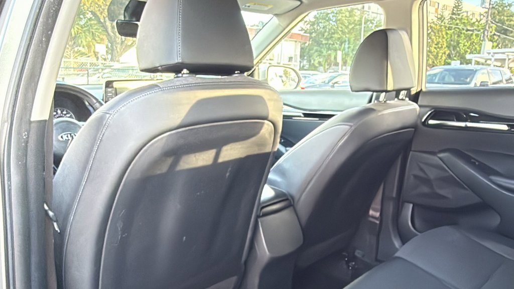 Used 2021 Kia Seltos S image 18