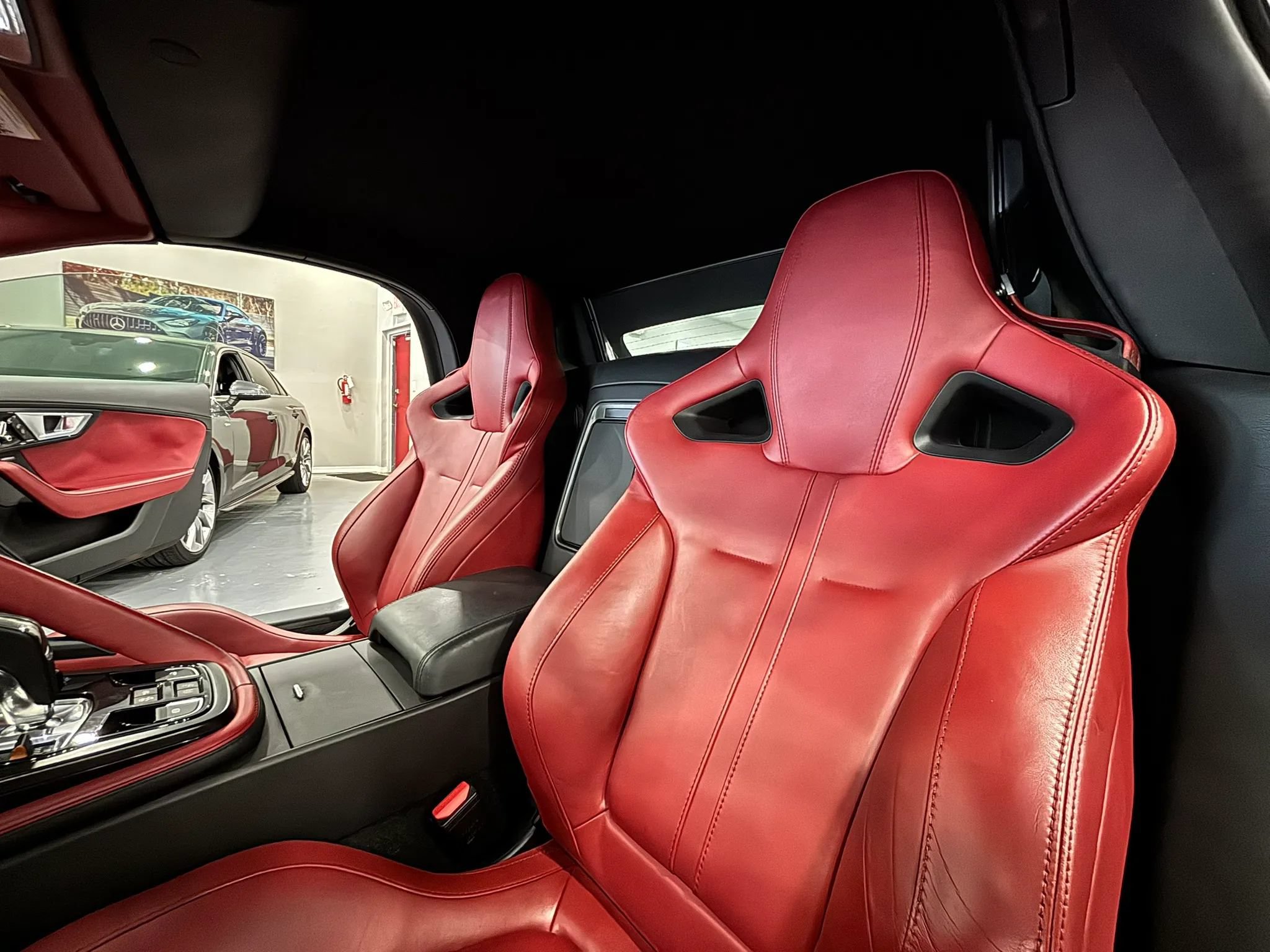 Used 2014 Jaguar F-TYPE S RWD image 12