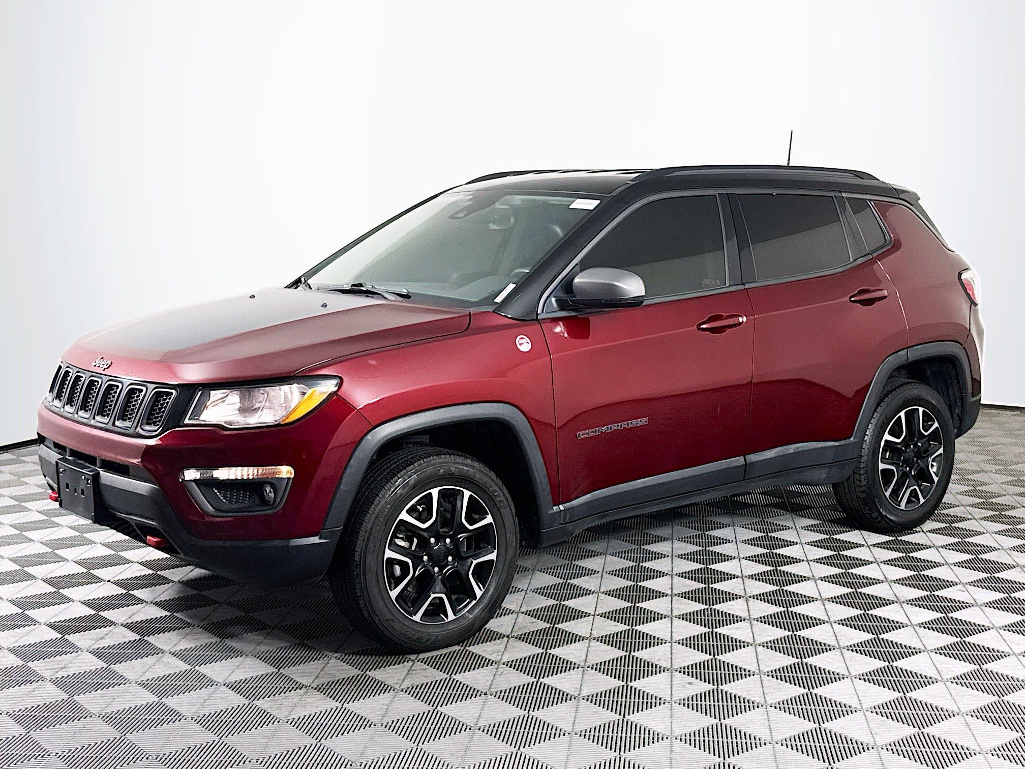 Used 2021 Jeep Compass Trailhawk AWD/4WD image 4