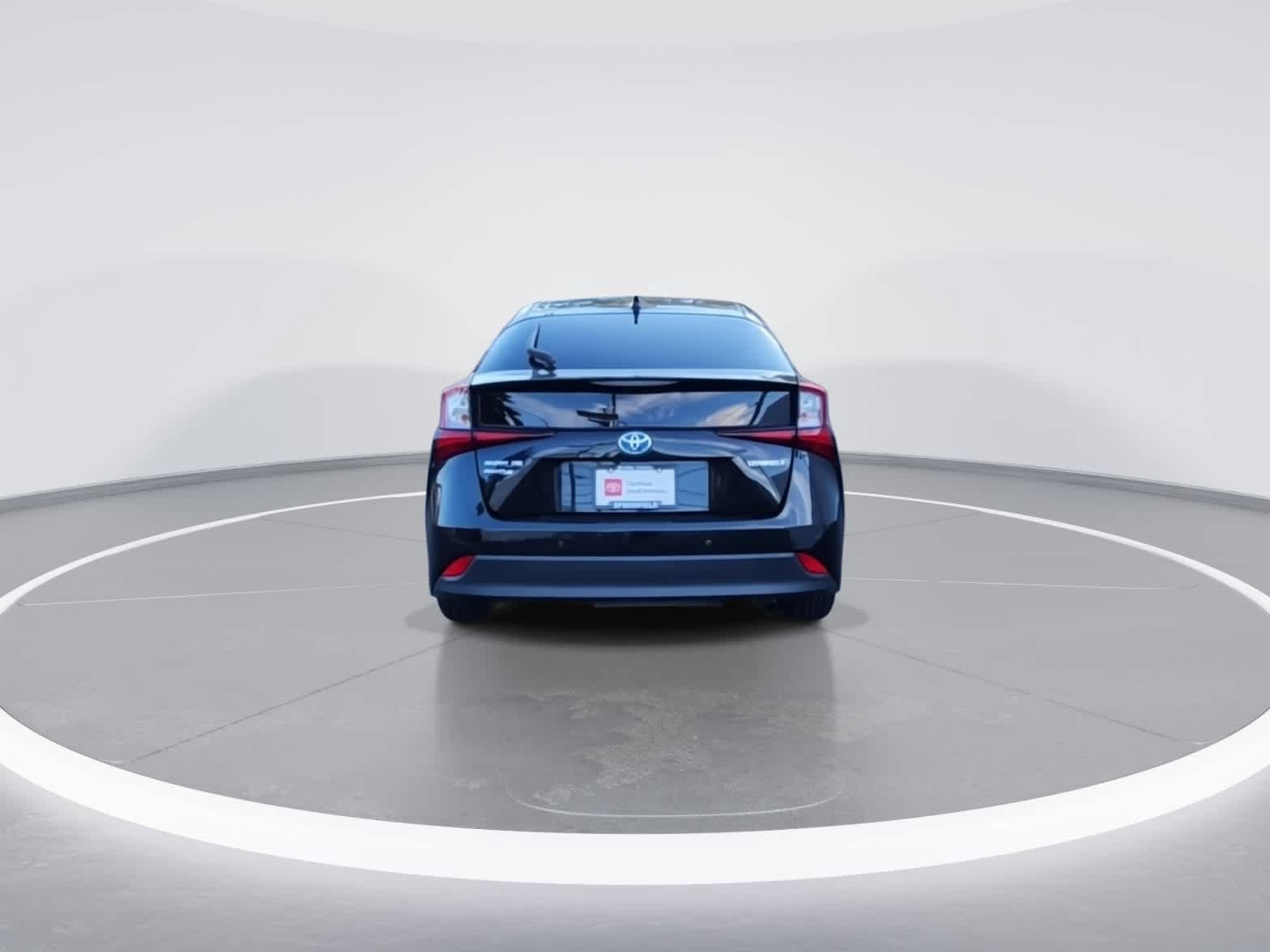 Certified 2021 Toyota Prius LE AWD/4WD image 7