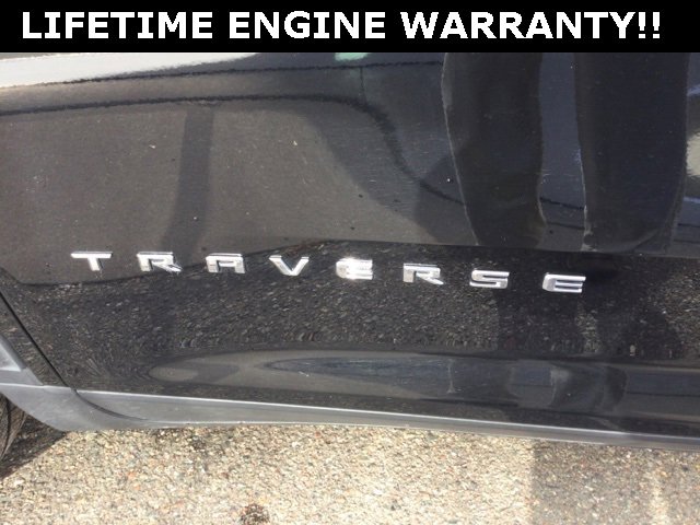 Used 2025 Chevrolet Traverse LT image 30