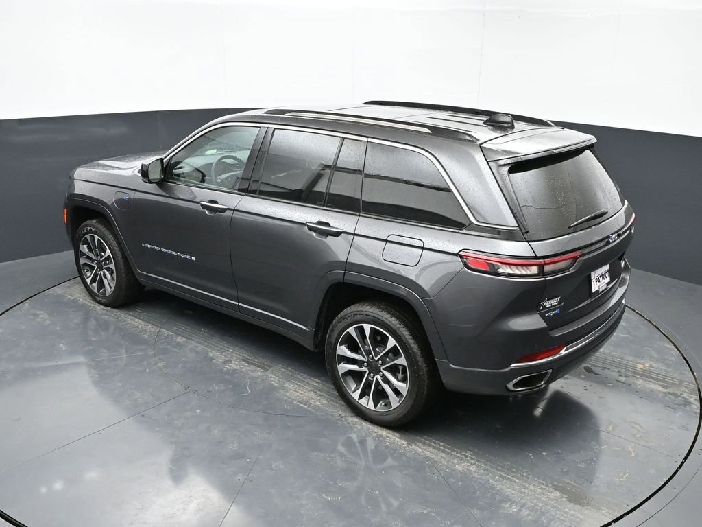 Used 2022 Jeep Grand Cherokee Overland AWD/4WD image 45