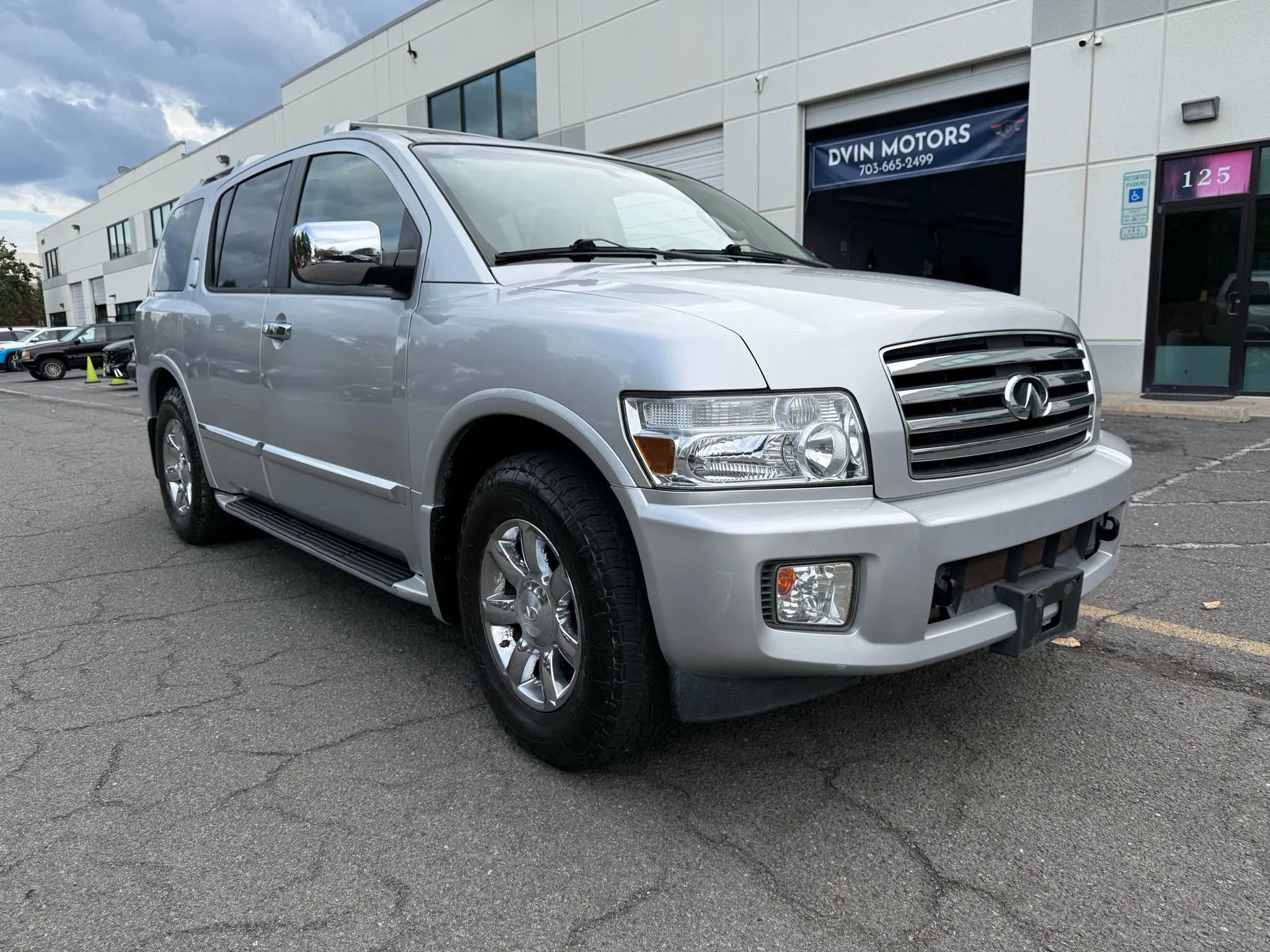 Used 2006 INFINITI QX56 4WD